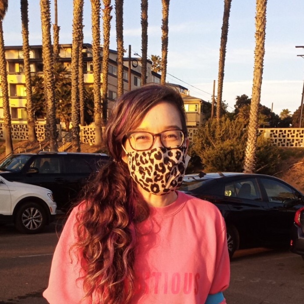 Meet your Posher, Dana